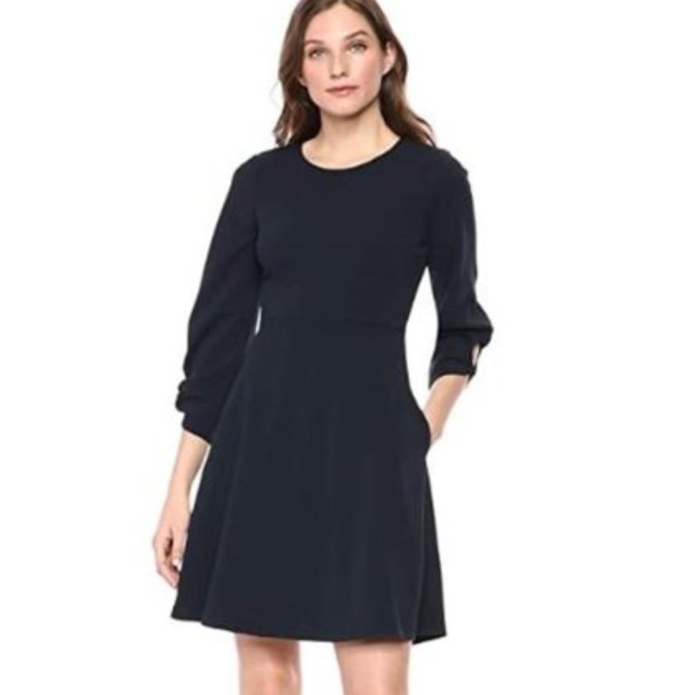 *CLOSET CLEAROUT SALE* Crew Neck Fit & Flare Dress